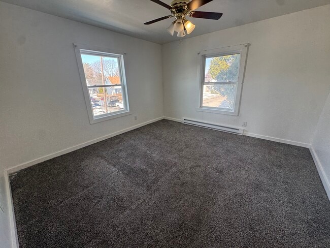 Photo - 723 W Jefferson St Unit 2