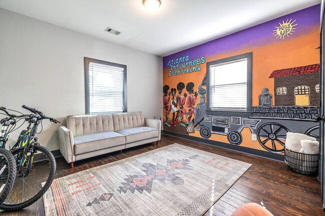 Building Photo - 988 Mayson Turner Rd NW Rental