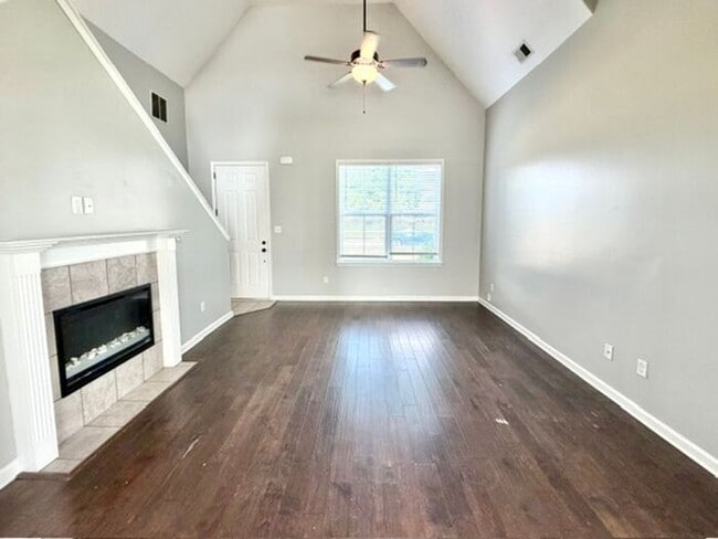 Photo - Available Now! Oakland, 4 Bedroom 2.5 Bath Home