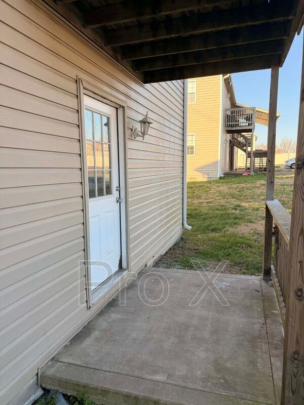 Photo - 4557 E Zora St Unidad Apt C