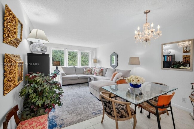 Photo - 2200 Park Ln Unit 205