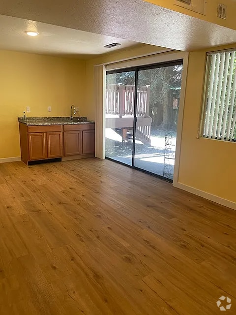 Building Photo - 14112 NE 62nd St Rental