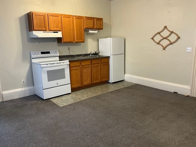 Building Photo - 173 Washington St