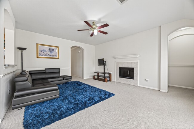 Photo - 6506 Signal Point Ln