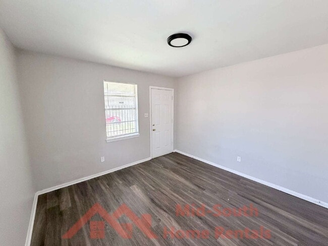 Photo - 1353 Fairfax St