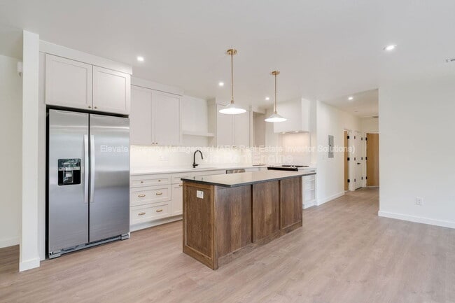 Photo - 844 NW 43rd St Unit 202