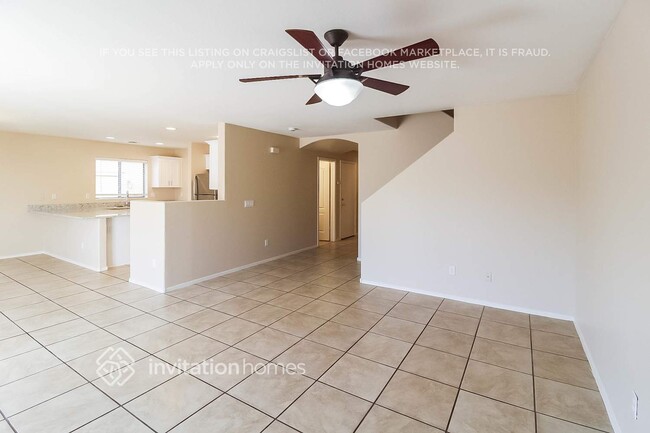Photo - 10821 W Taft St