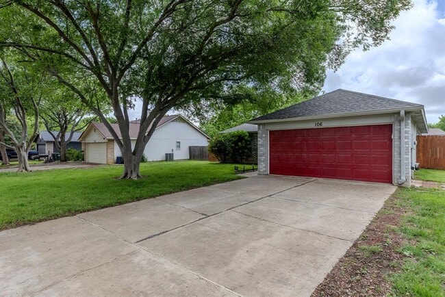 Photo - 106 Wisteria Dr