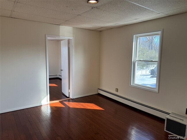 Photo - 61 Nassau Ave