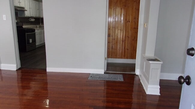 50 W 108th St