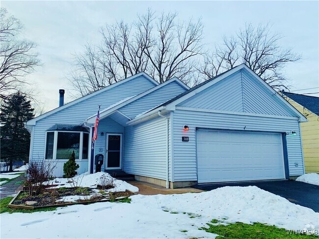 Building Photo - 318 Ivyhurst Rd N Rental