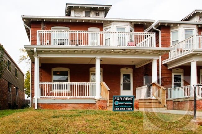 Building Photo - 530 Park Ave Unit 532