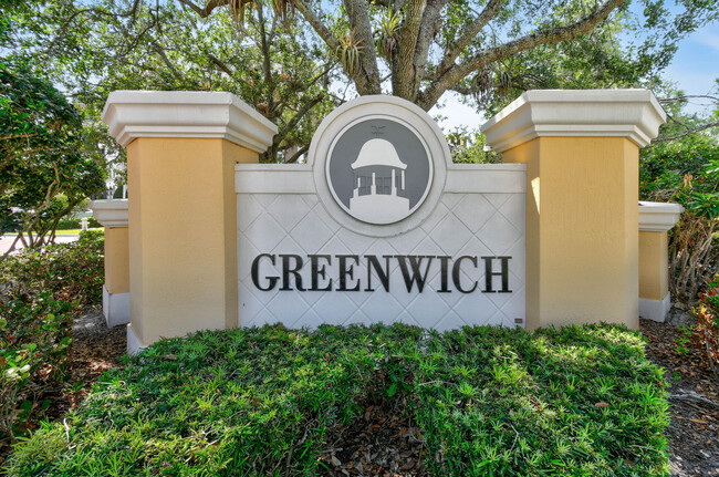 Photo - 147 Greenwich Cir Townhome