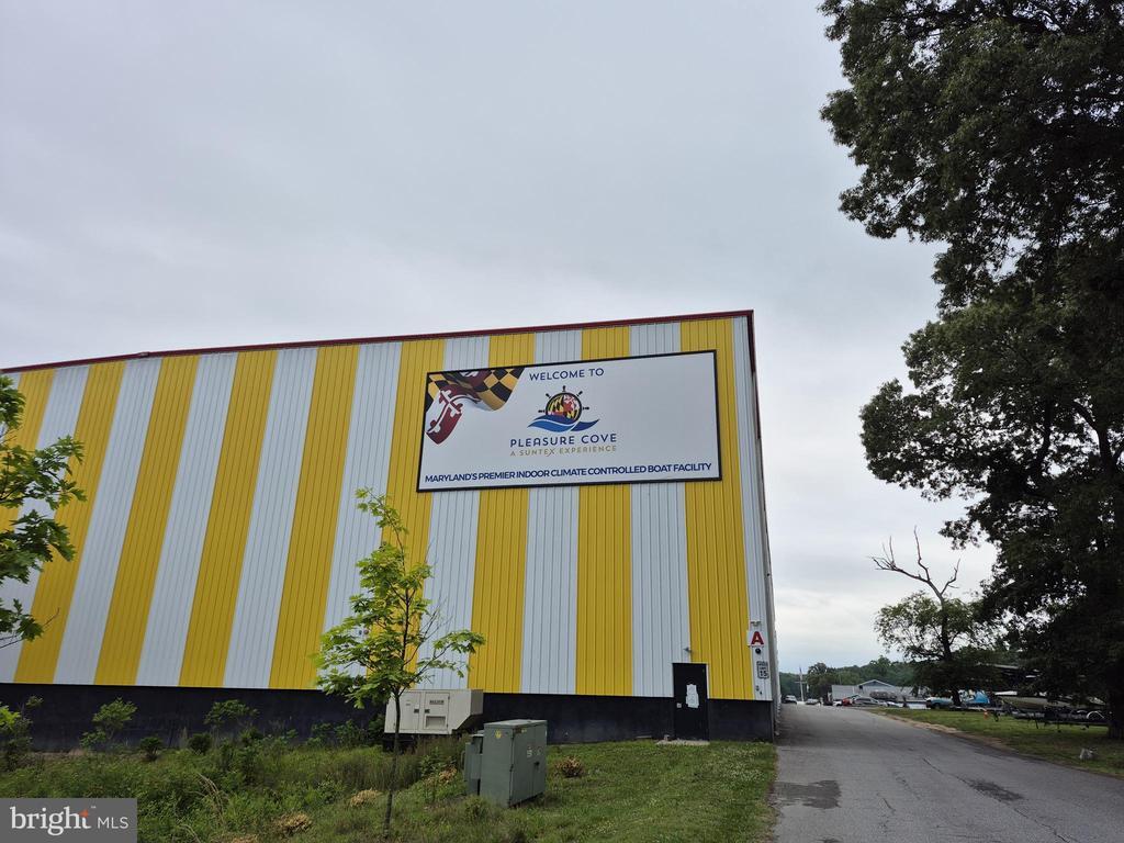 Photo - 7902 Chesire Ln