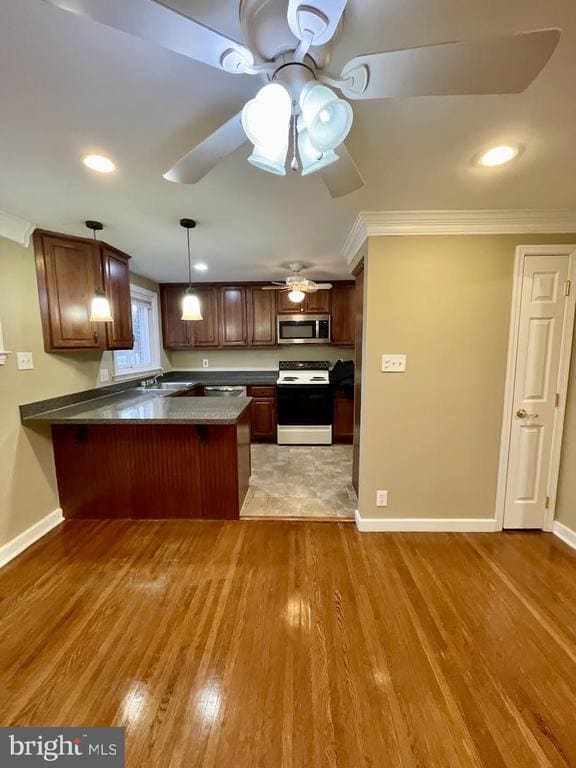 Photo - 119 E 11th Ave