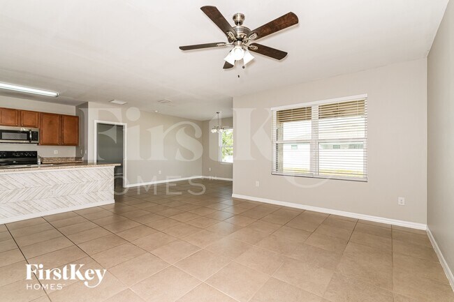 Photo - 629 SW 25th Terrace