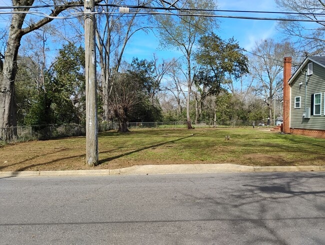 Photo - 204 W Park Ave