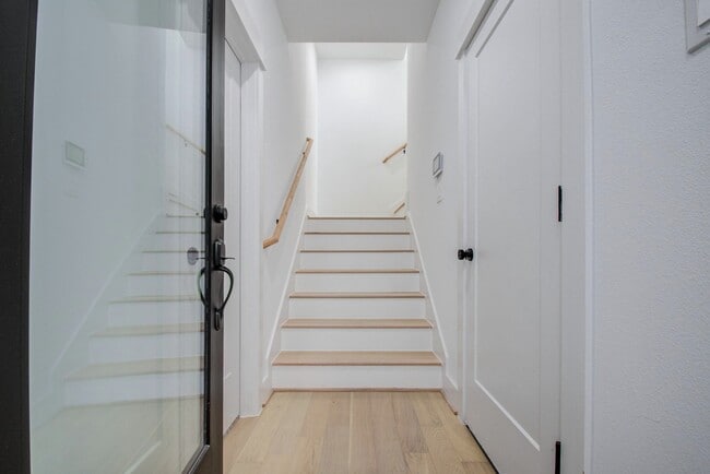 Photo - 2803 Anita St