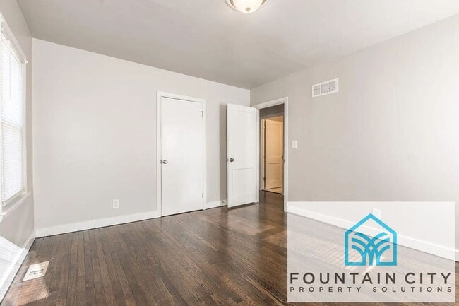 Photo - 3901 N Spruce Ave