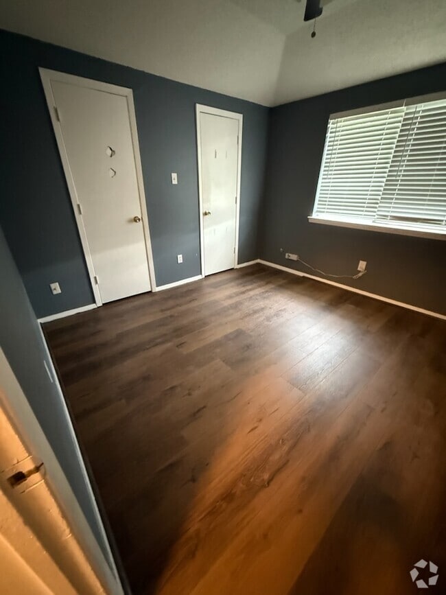 Building Photo - 7306 Amherst Dr Rental