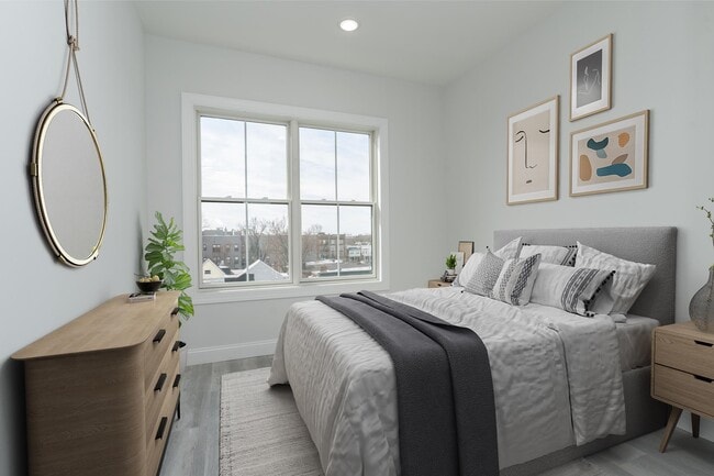 Building Photo - 144 Bergen Ave Unit 3D