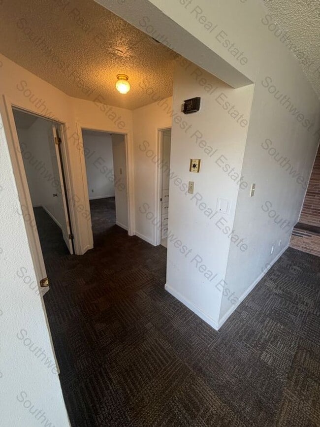 Photo - Spacious 2 Bedroom 1 bath duplex