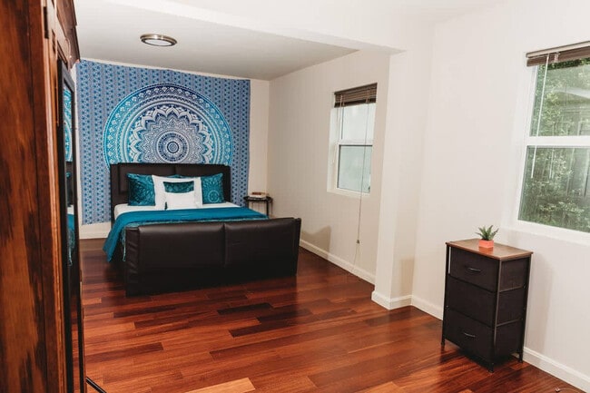 Photo - 7608 Harmans Rd Unit ID1056574P