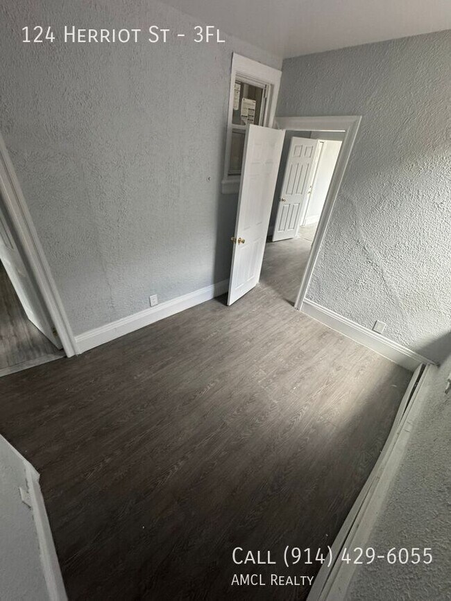 Photo - 124 Herriot St Unit 3Fl