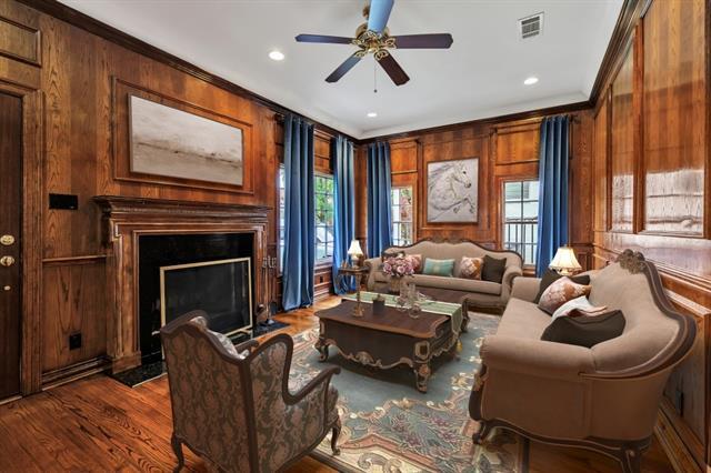 Photo - 5604 Martel Ave