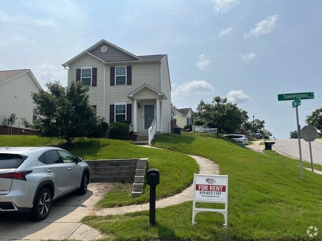Building Photo - Charming Knightdale Residence, Available Now! Rental