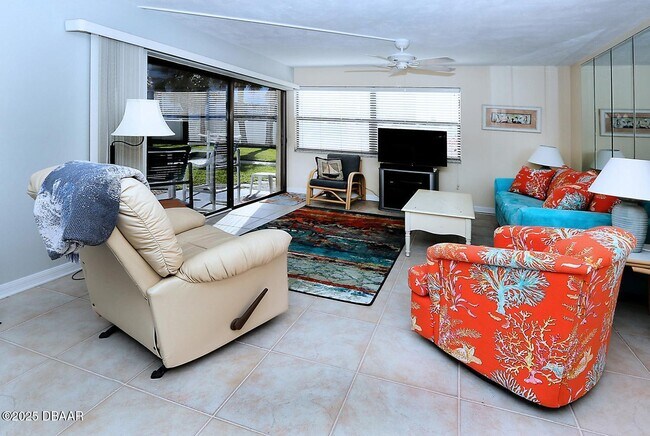 1571 S Atlantic Ave Unit 103
