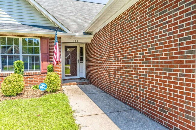 Photo - 131 River Birch Ln