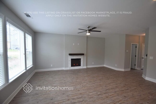 Photo - 442 Best Friends Turn Alley