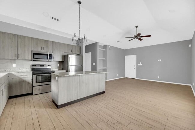 Photo - 2704 E Eisenhower Ave Unit 2704#3