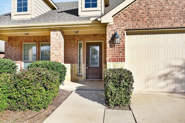 Photo - 217 Rugby Ln