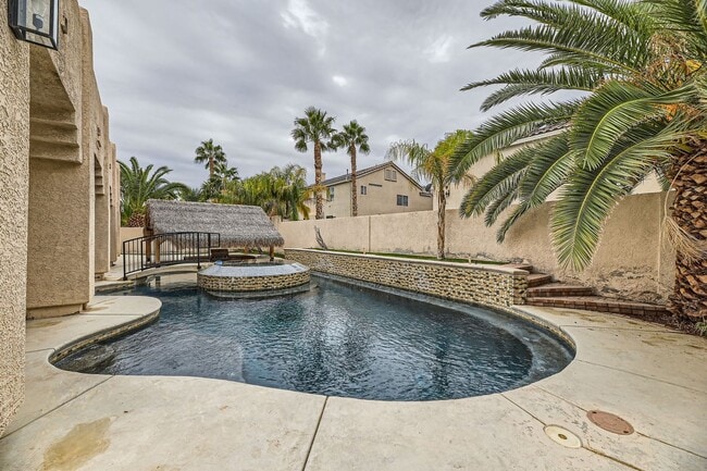 Beautiful Southern Highlands Pool Home - Beautiful Southern Highlands Pool Home