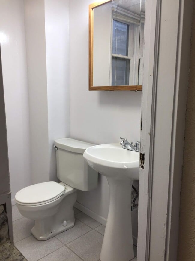 Photo - 2029 W 5th St Unit 2029 W 5th St - 1