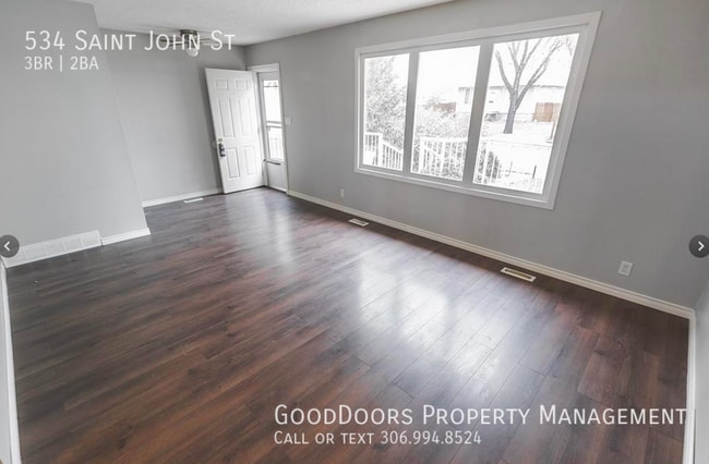 Photo - 534 St John St
