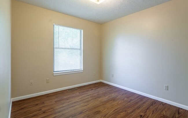 Photo - 1831 Aries Ct