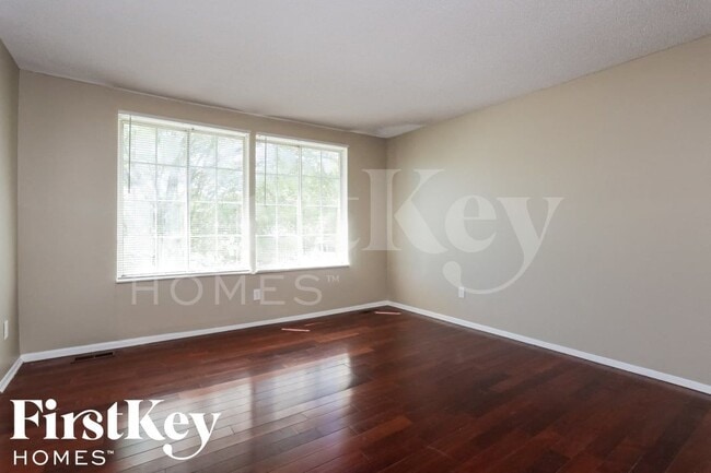 Photo - 4321 Castle Heights Dr