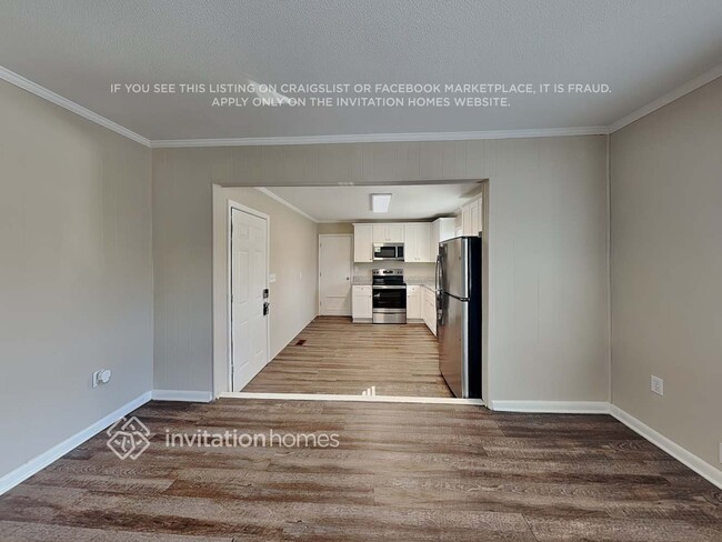 Photo - 90 Hillcrest Ave SE