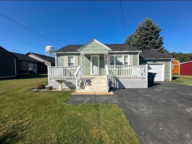 Building Photo - Beautiful 2bd/1 bath home