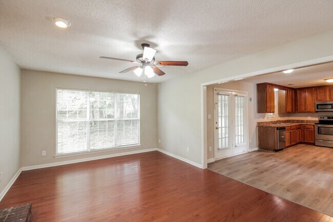 Photo - 8433 Woodford Bridge Dr