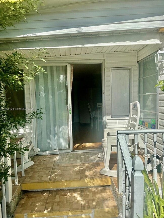 Building Photo - 3050 SW 51st Ave Rental