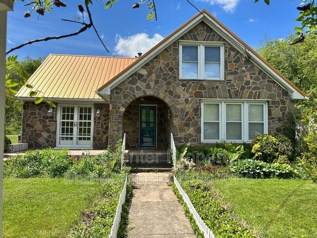 Photo - 3922 Churchville Ave House