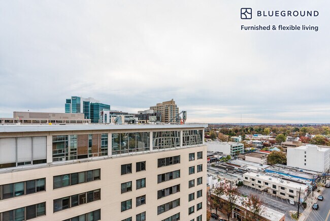 Photo - 4800 Auburn Ave Unidad FL15-ID970