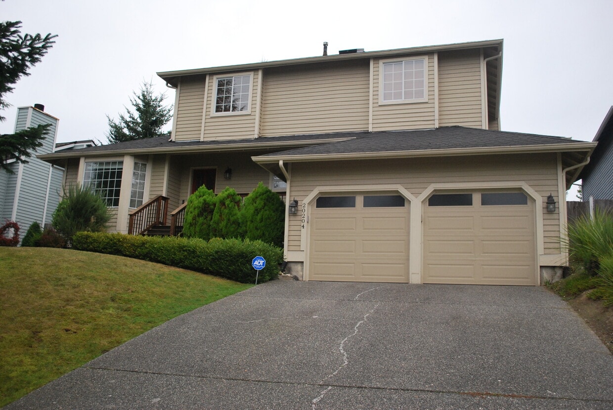 Photo - 20204 37th Ave W (Lynnwood, WA)