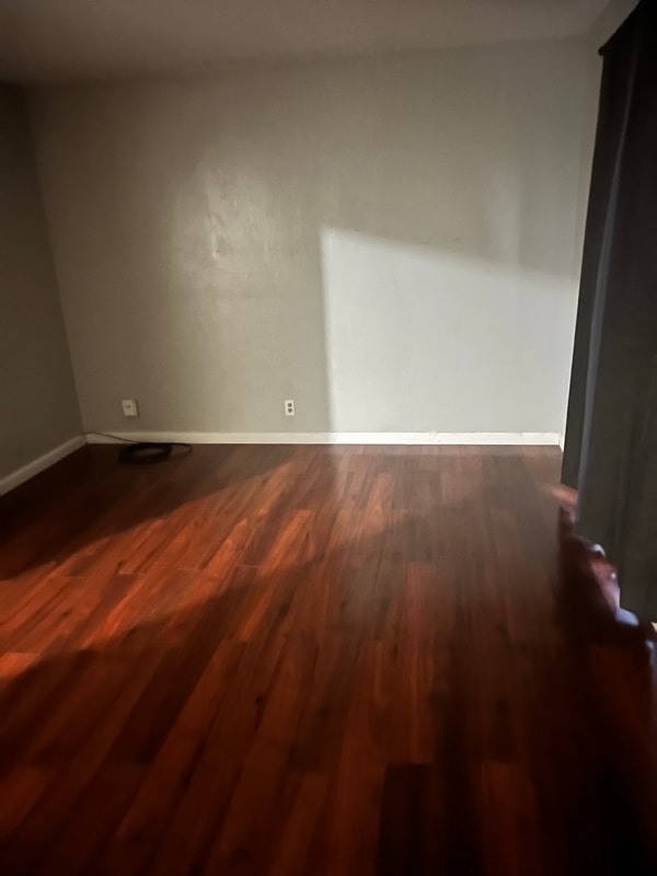 Building Photo - 1062 Marina Dr