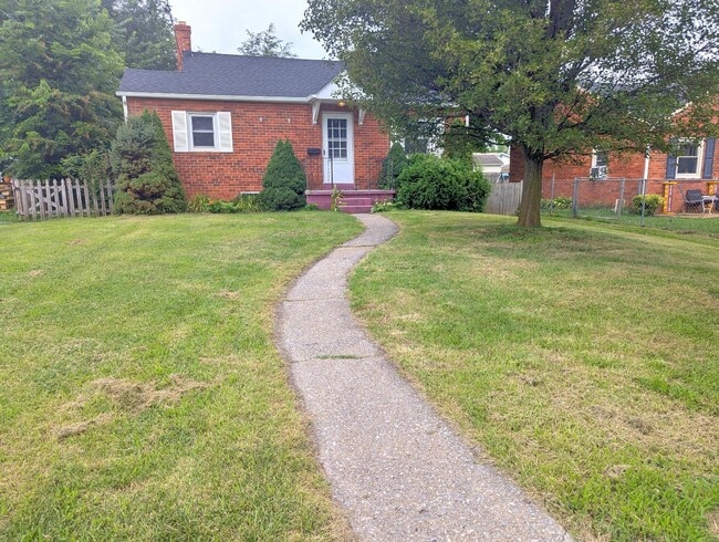 Photo - 506 Manassas Ave