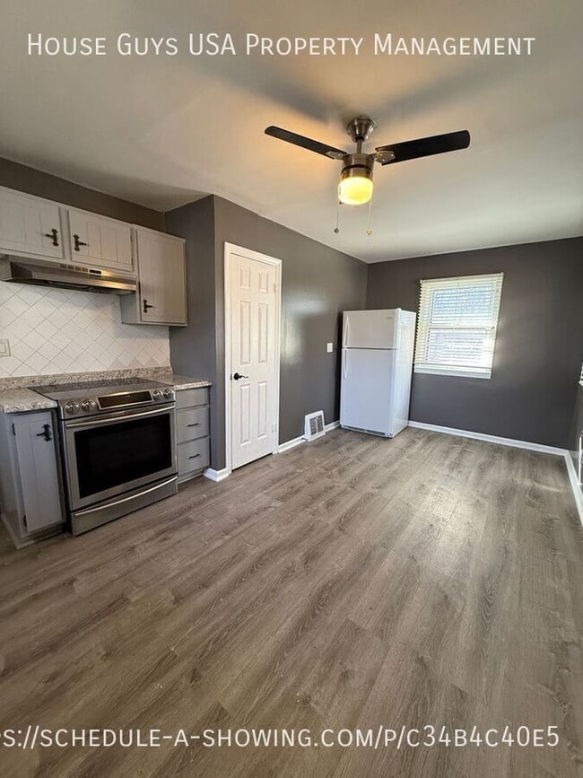 Photo - 4610 Linwood Blvd